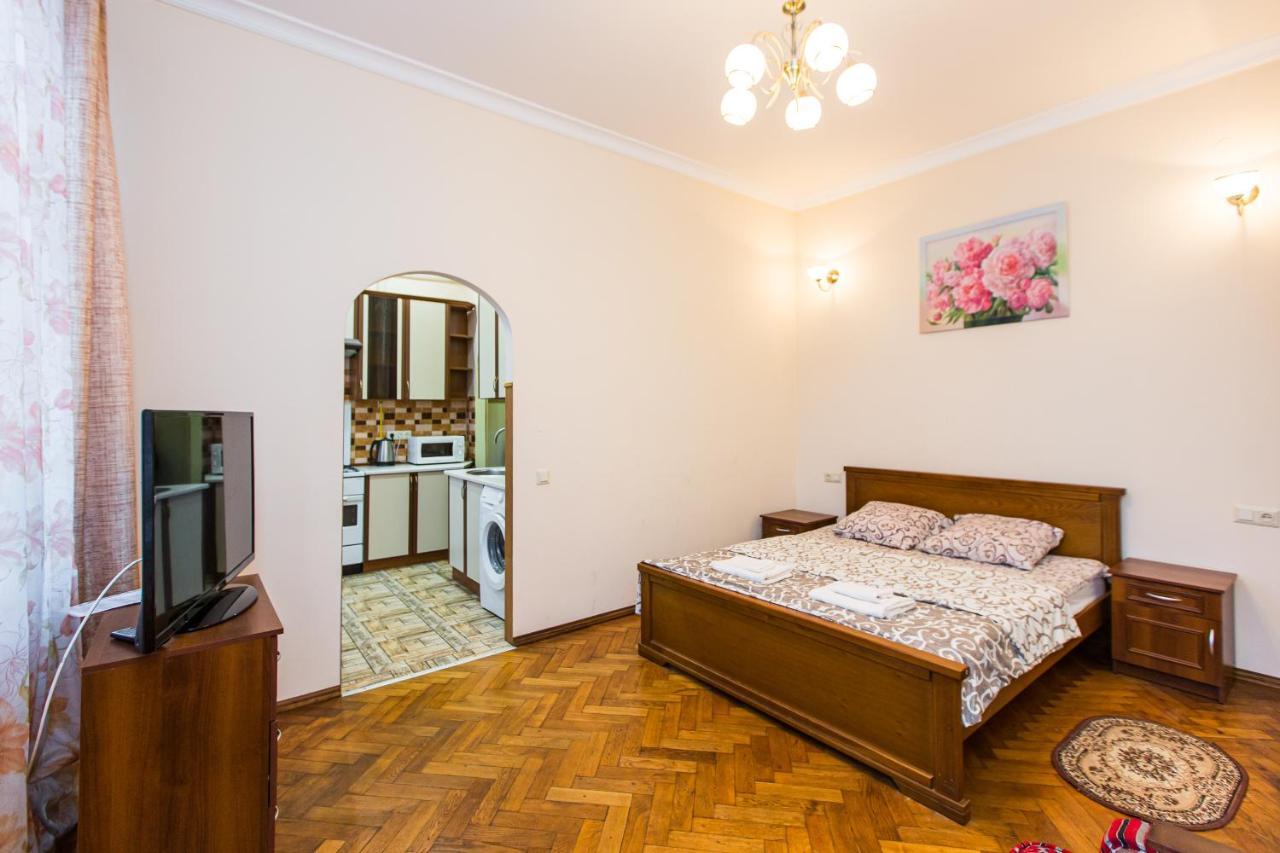 Квартира В Центрі Вулиця Балабана 29 Біля Краківського Ринку Lviv Dış mekan fotoğraf