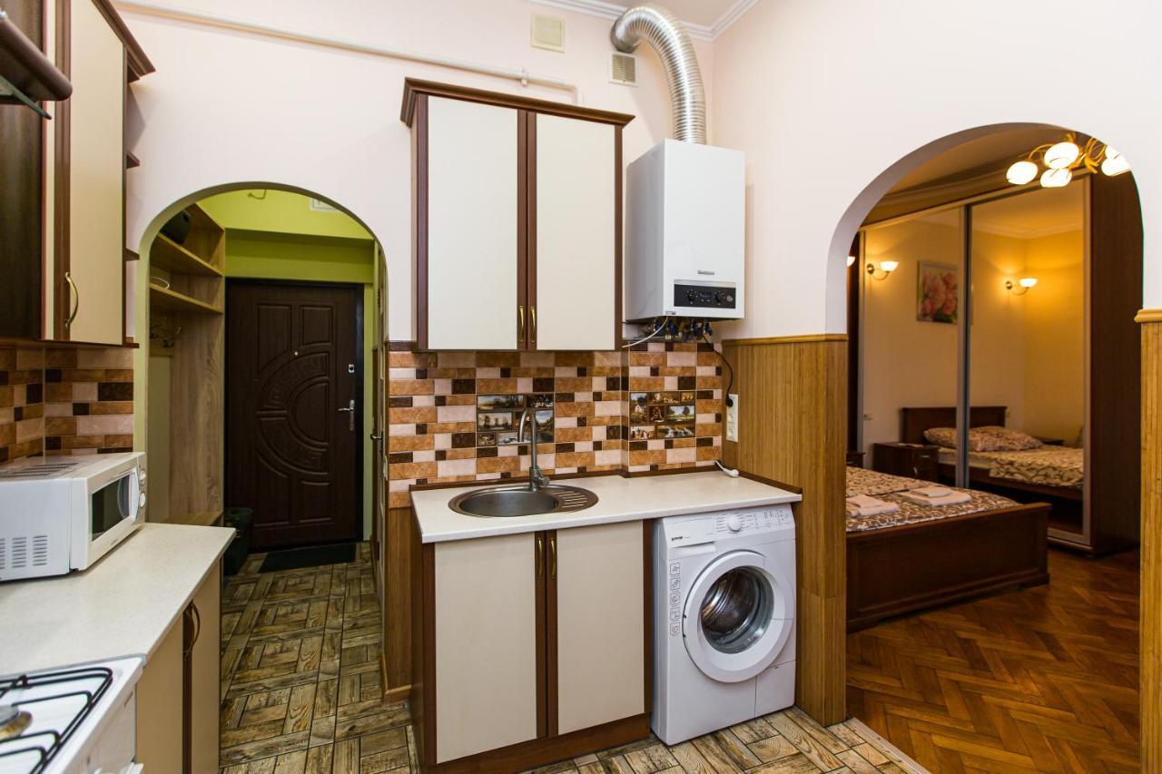 Квартира В Центрі Вулиця Балабана 29 Біля Краківського Ринку Lviv Dış mekan fotoğraf